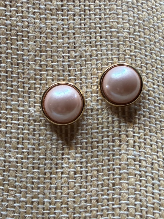 None Jewelry - Vintage ivory pearl plated gold trim stud with sterling silver post earrings